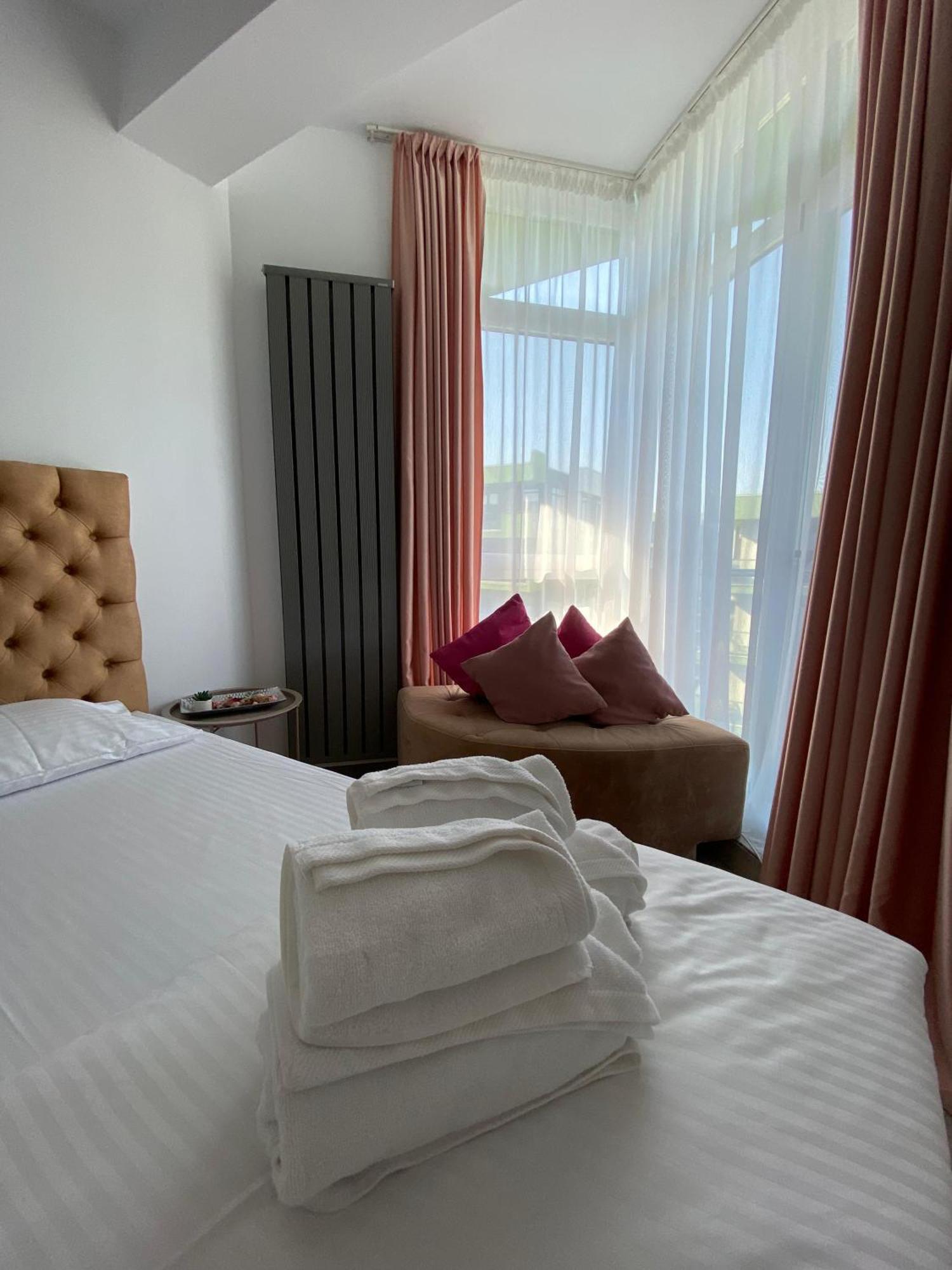 Iako Premium Apartament Năvodari Buitenkant foto