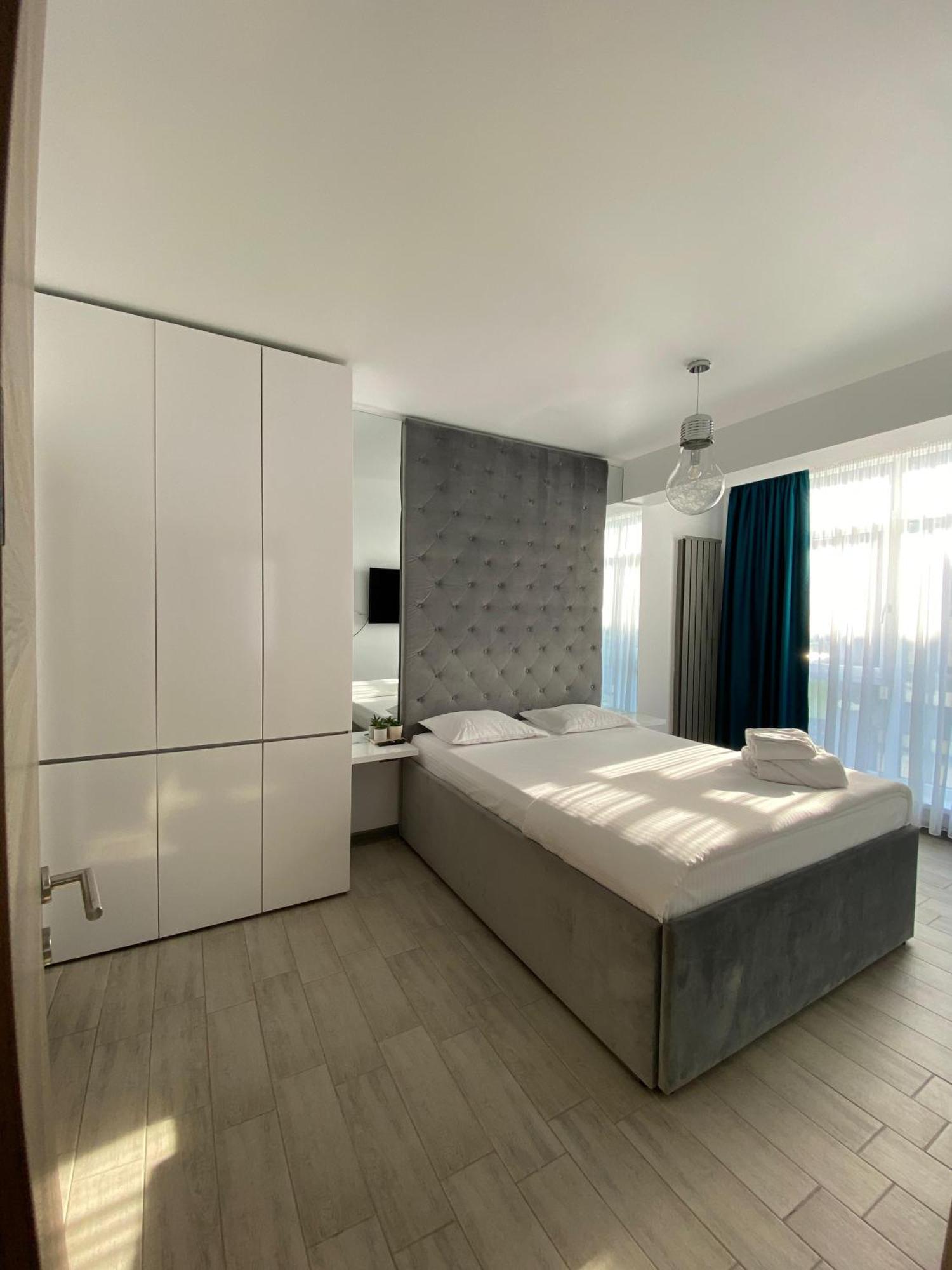 Iako Premium Apartament Năvodari Buitenkant foto